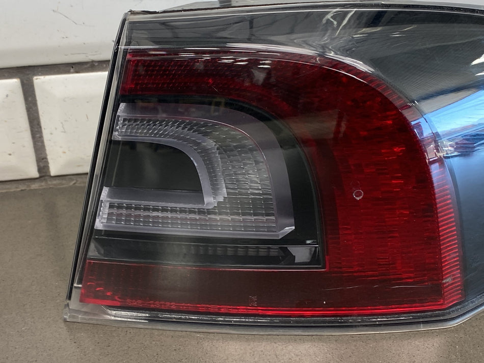 12-20 OEM Tesla Model S Rear Right Passenger Outer Tail Light Lamp