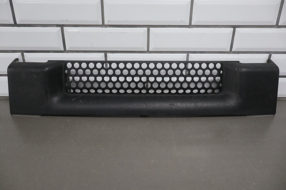2003-2007 Hummer H2 Lower Front Grille 15078156