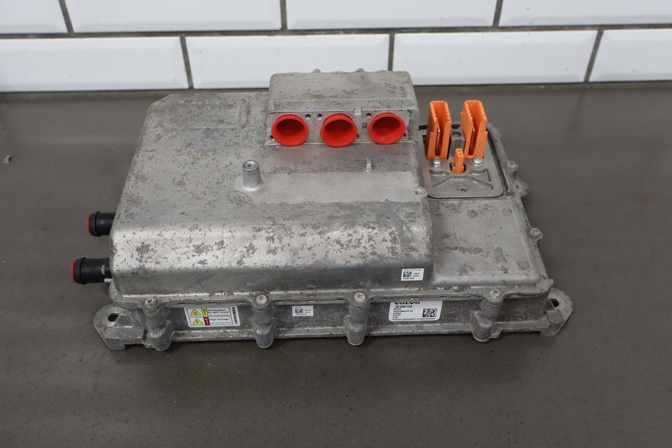 2021-2023 Polestar 2- Inverter Power Module PN: 32335132
