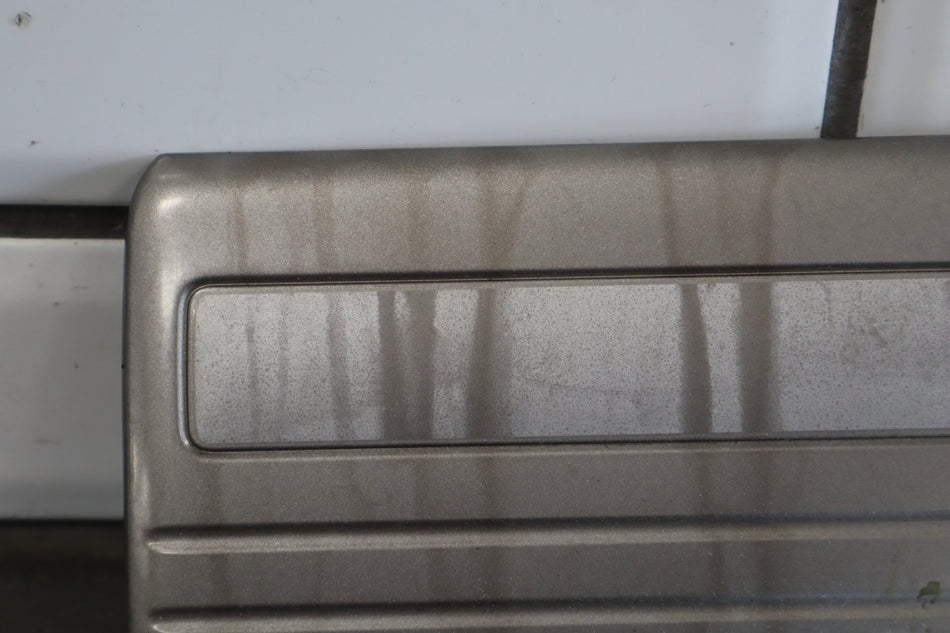 98-02 Toyota Land Cruiser Right Fender Molding (White 056)