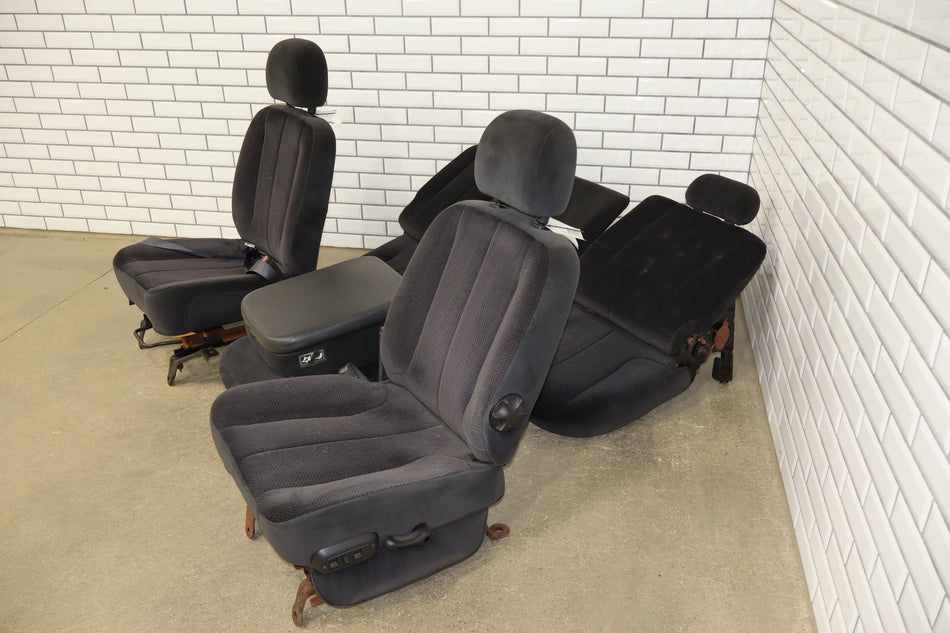 2005 Dodge Ram 2500 Quad Cab Cloth Seat Set Dark Slate DV
