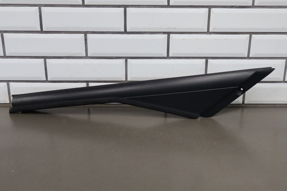 05-13 Chevy Corvette C6 Passenger Right RH Exterior A Pillar Trim 22773106 OEM