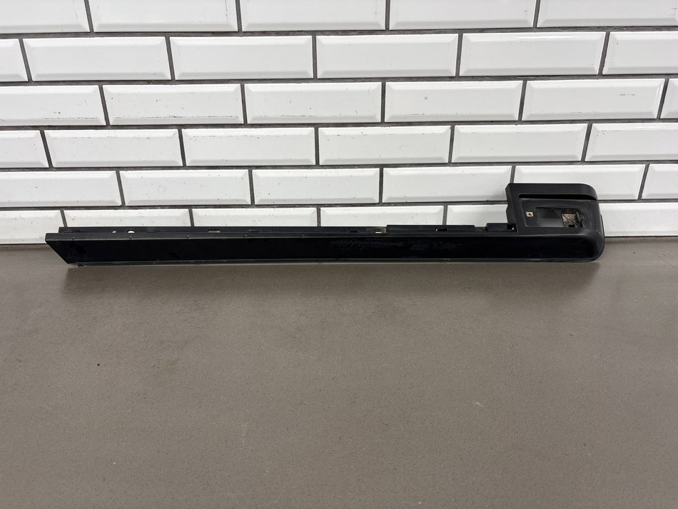 2003-2009 Hummer H2 SUV Driver Left LH Rear Roof Molding OEM 15241411