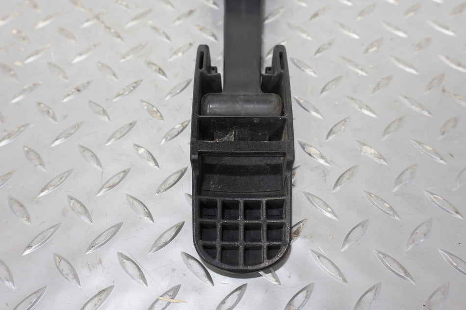 03-09 Hummer H2 Hood Latch Strap Pair