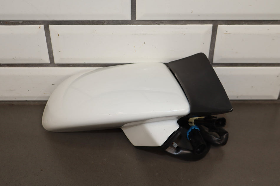 1988-1996 Chevrolet Corvette Right Door Mirror Artic White 10 10273680