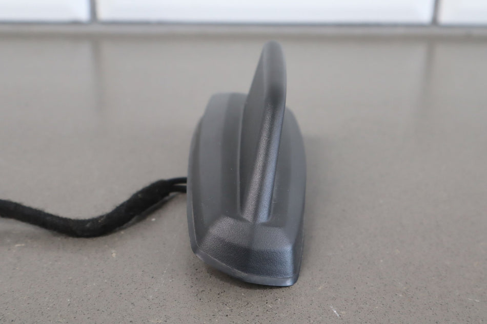 2014 GMC Sierra 1500- Antenna