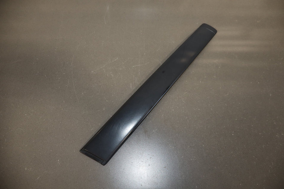 2004-2006 Pontiac GTO - Exterior Driver Left B Pillar Trim 92093111