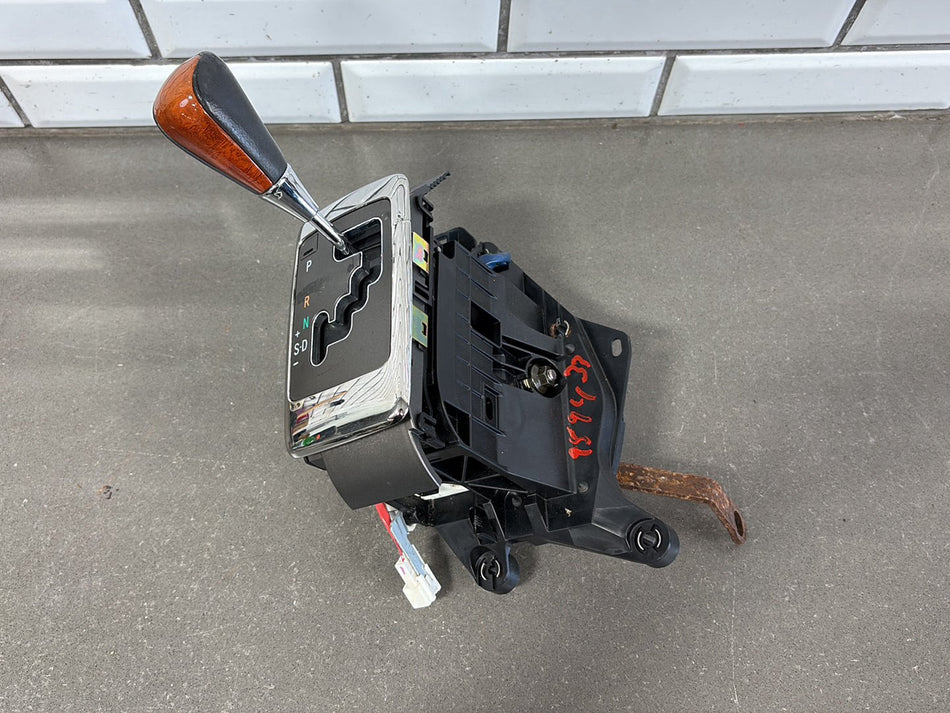 2004 Lexus LS430 F30- Floor Shifter