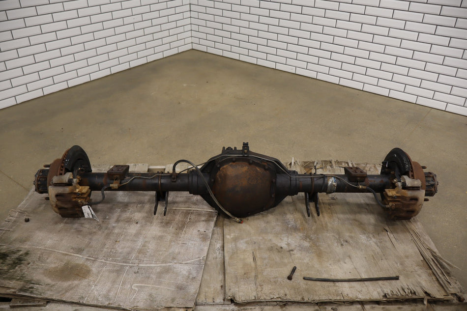 99-04 Ford F250 F350 Super Duty Rear Axle Sterling 10.5 3.73 SRW OEM