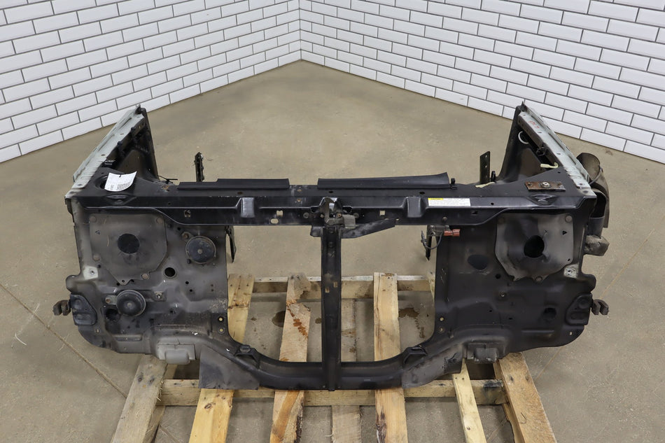 1998-2002 Isuzu Trooper Radiator Core Support
