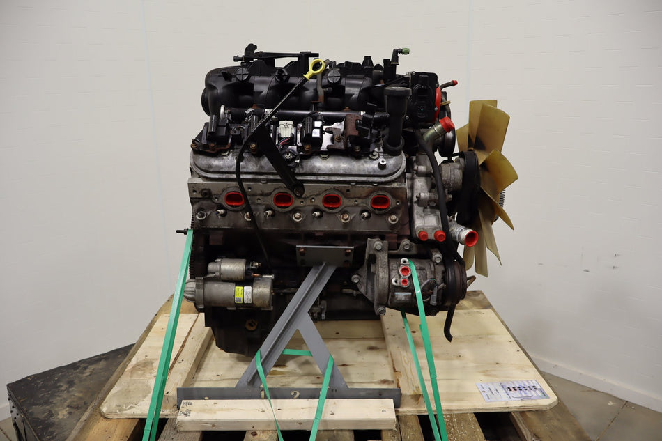 2001-2007 Chevrolet 6.0L LQ4 Engine W/ Accessories 192280 Miles