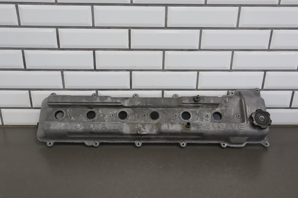 93-97 Toyota Land Cruiser LX450 FZJ80 4.5L 1FZ-FE Cylinder Head Valve Cover