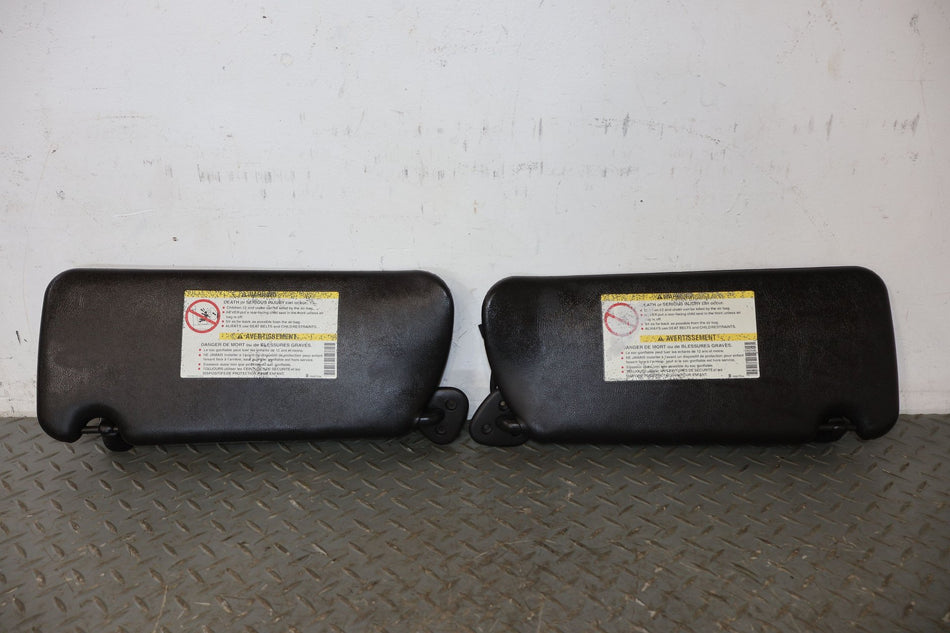 2006 Chevrolet SSR- Sun Visor