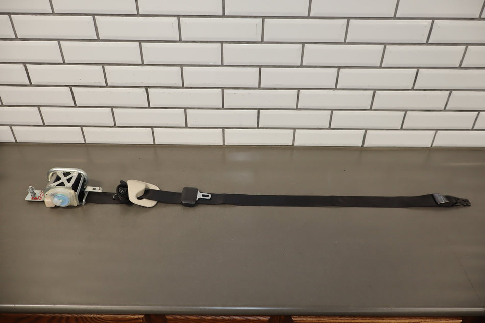 2013 Tesla Model S Right Front Seat Belt Black