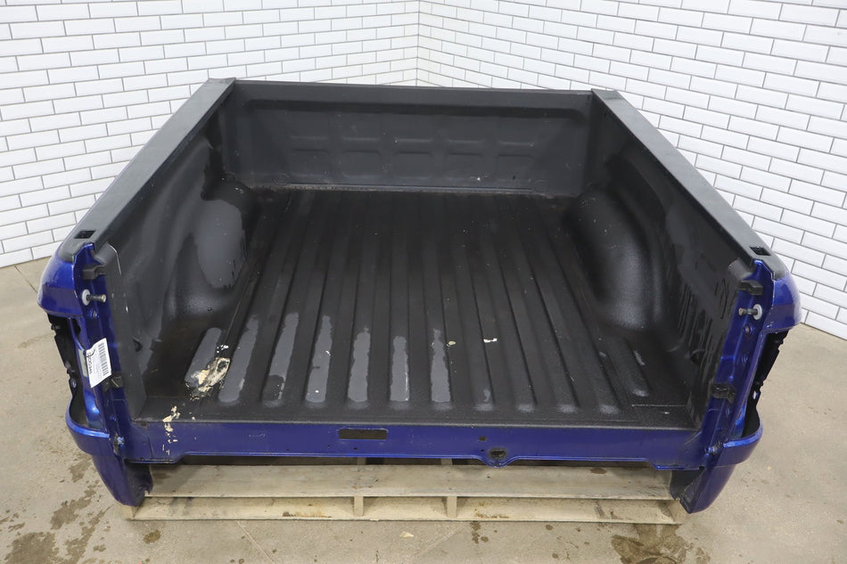 2018 Ram 1500 Crew Cab 5ft 7in Pickup Box Blue Streak