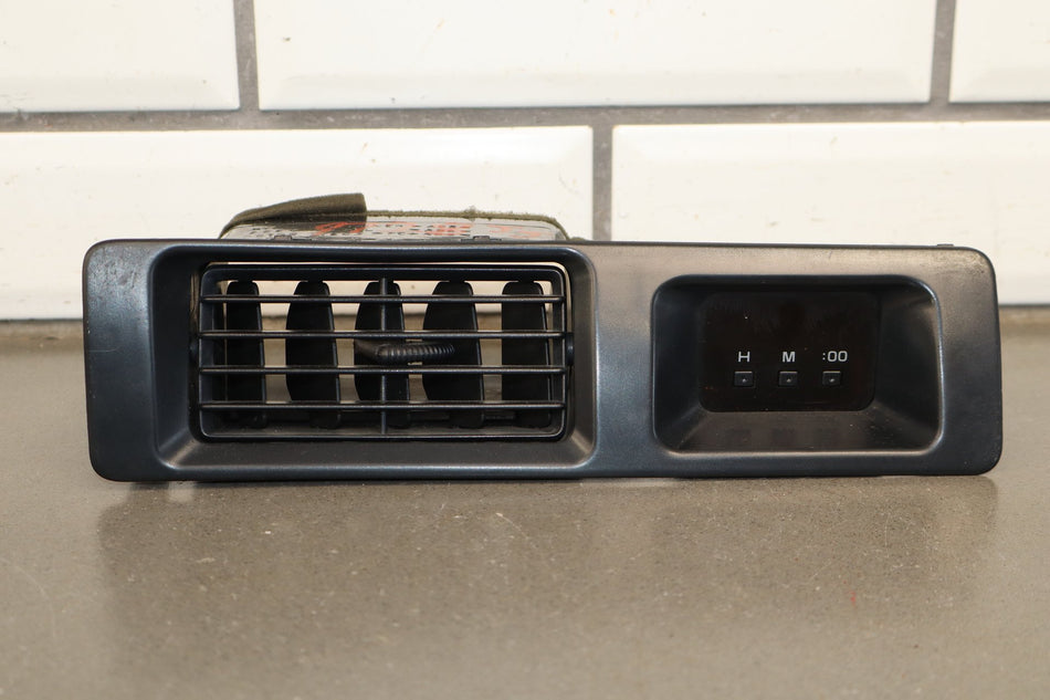 1995-1997 Toyota Land Cruiser, Lexus LX450 FZJ80 - Clock & Center Dash Vent