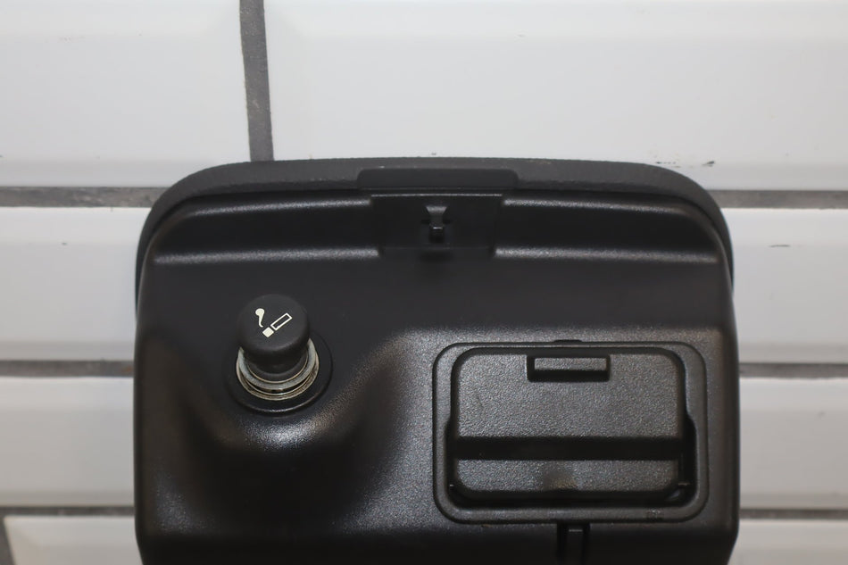 2003-2006 Chevrolet SSR Center Dash Mounted Ashtray Cubby