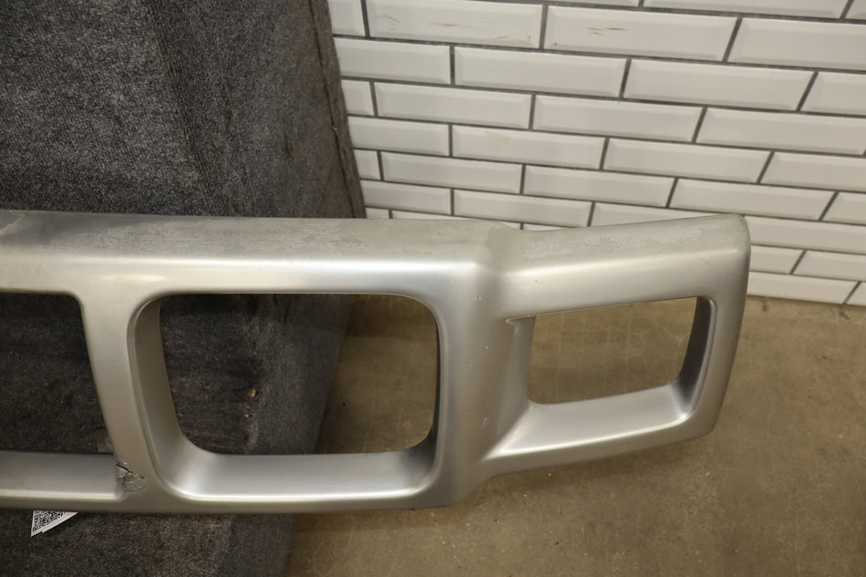 03-09 Hummer H2 WS2 Special Edition Brush Guard (Damaged)