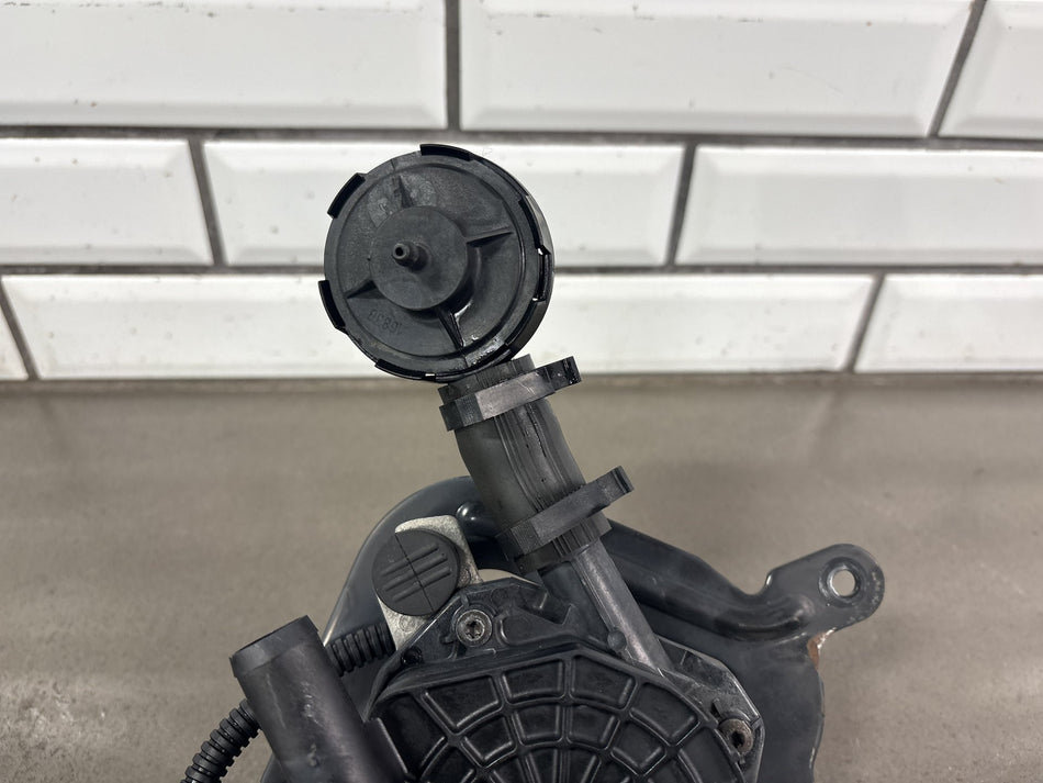 1997-2004 Chevrolet Corvette C5 Secondary Air Injection Pump