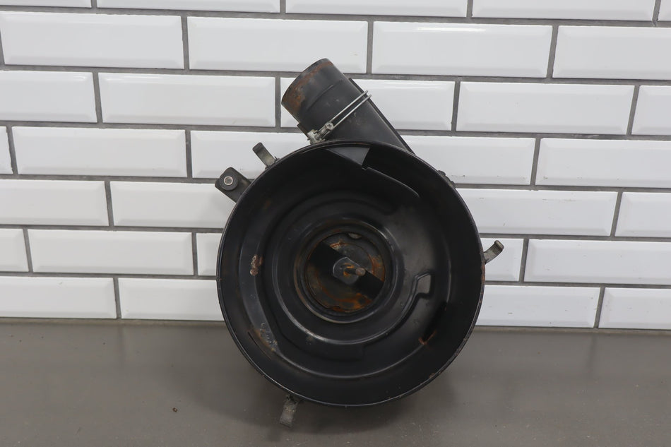 1995-1997 Toyota Land Cruiser, Lexus LX450 Air Cleaner Assembly
