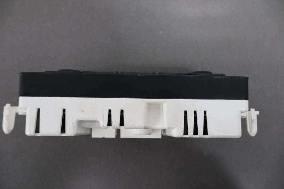 2003-2004 Hummer H2- Climate Control 15832311