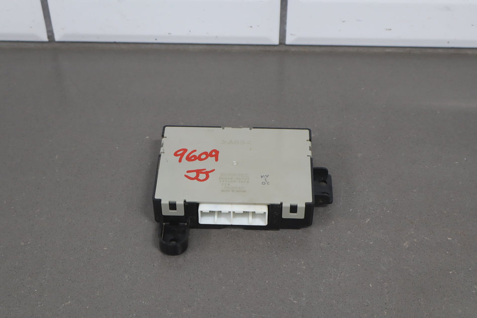 2005 Toyota 4Runner N210- HVAC Module PN: 8865035231