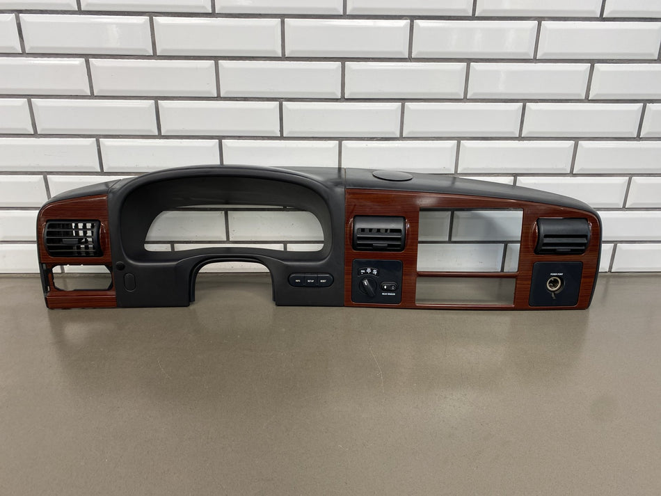 05-07 Ford F250 F350 Super Duty Lariat Dash Radio Speedometer Bezel Woodgrain