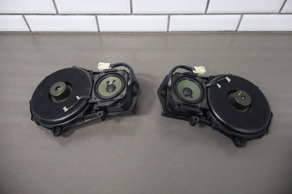1997-2004 Chevrolet Corvette C5 Door Speakers Bose- Pair 10447355