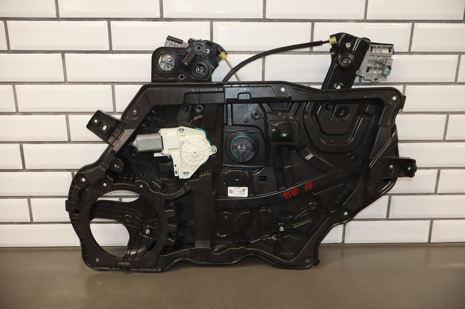 2020 Tesla Model Y- Right Front Door Regulator