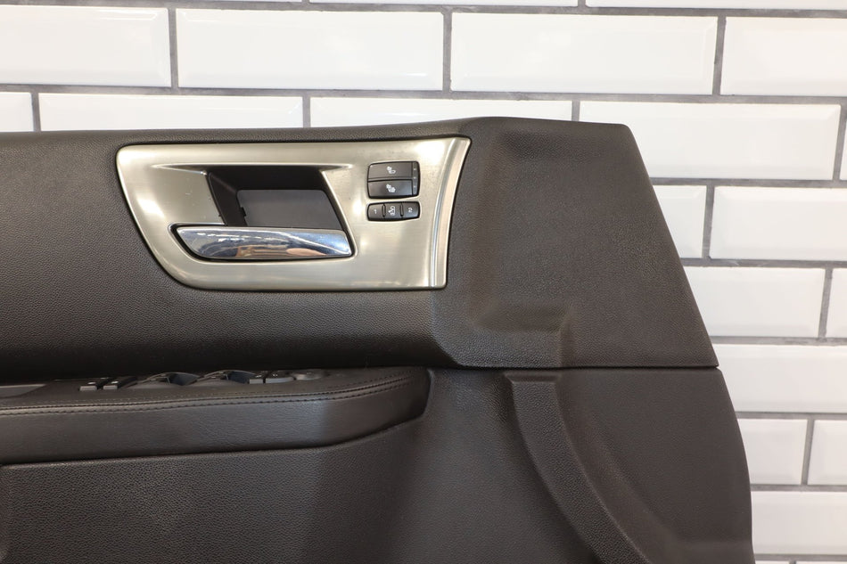 2009 Hummer H2- Left Front Door Trim Panel