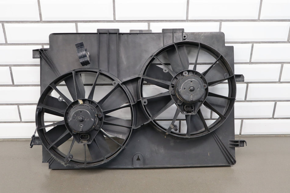 98-02 Chevrolet Camaro Pontiac Firebird 5.7L LS1 Engine Cooling Motor Assembly