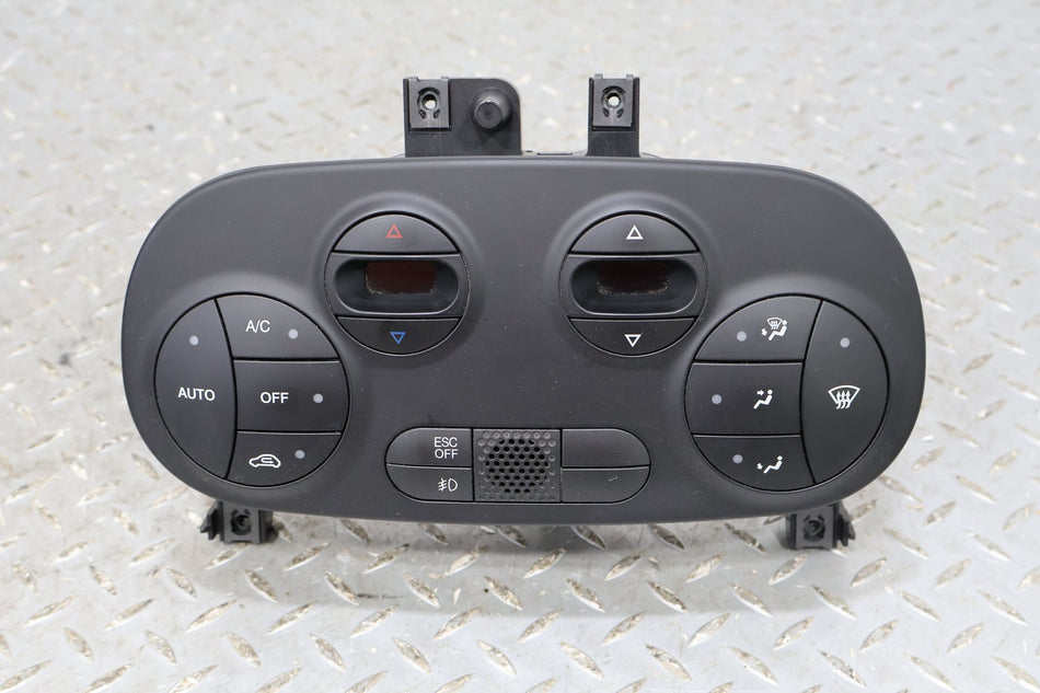 12-19 Fiat 500 HVAC Controls ATC (Black)
