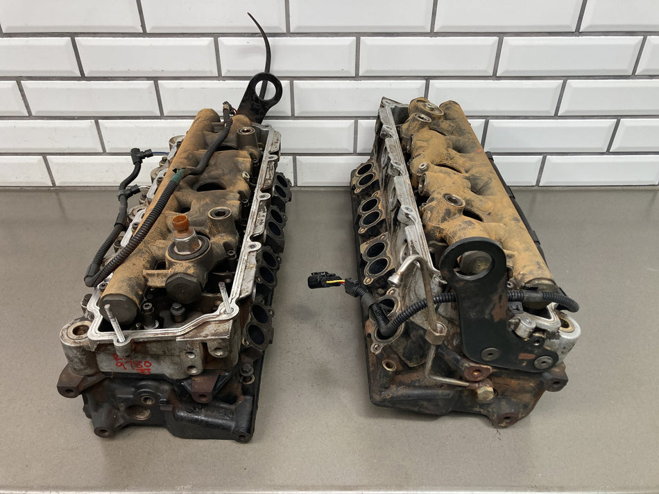 03-07 Ford F250 F350 6.0L Powerstroke Diesel Cylinder Heads Pair 18mm OEM Used