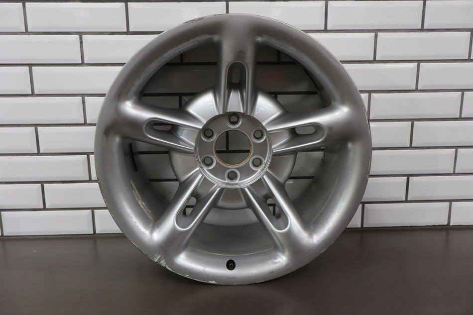2003-2006 Chevrolet SSR 20x10 Rear Silver Wheel 15104066 OEM | Single