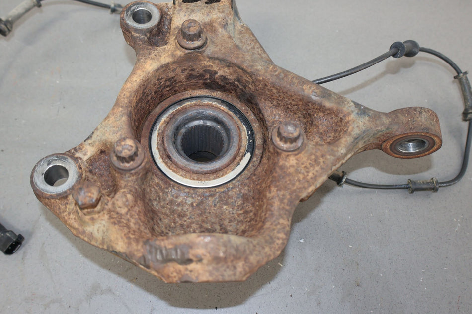 2012 Jeep Wrangler Left Front Spindle