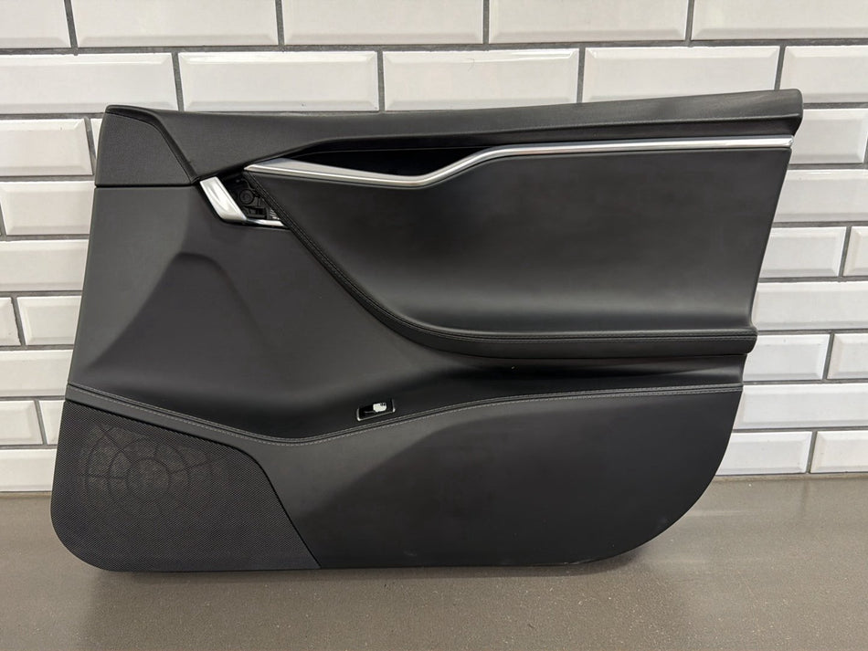 2014 Tesla Model S 85 Right Front Door Trim Panel Black