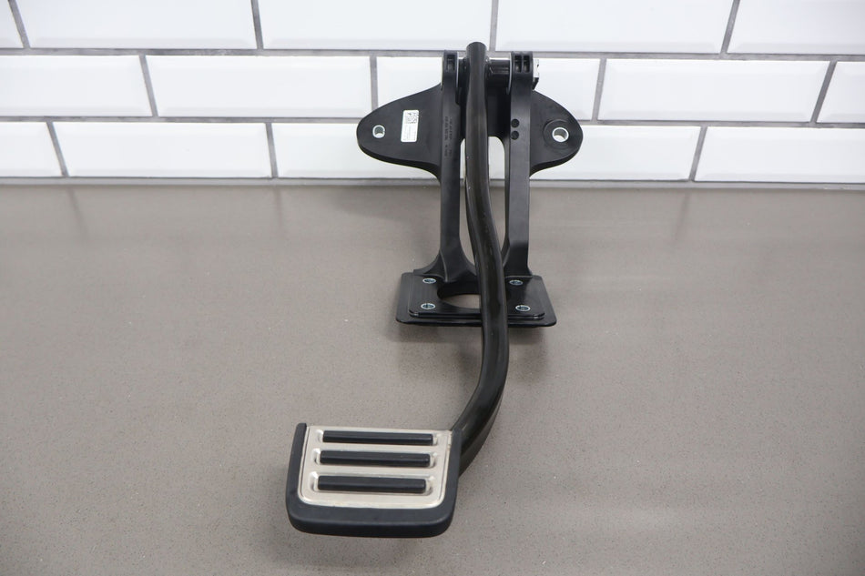 2022 Rivian R1T- Pedal Assembly