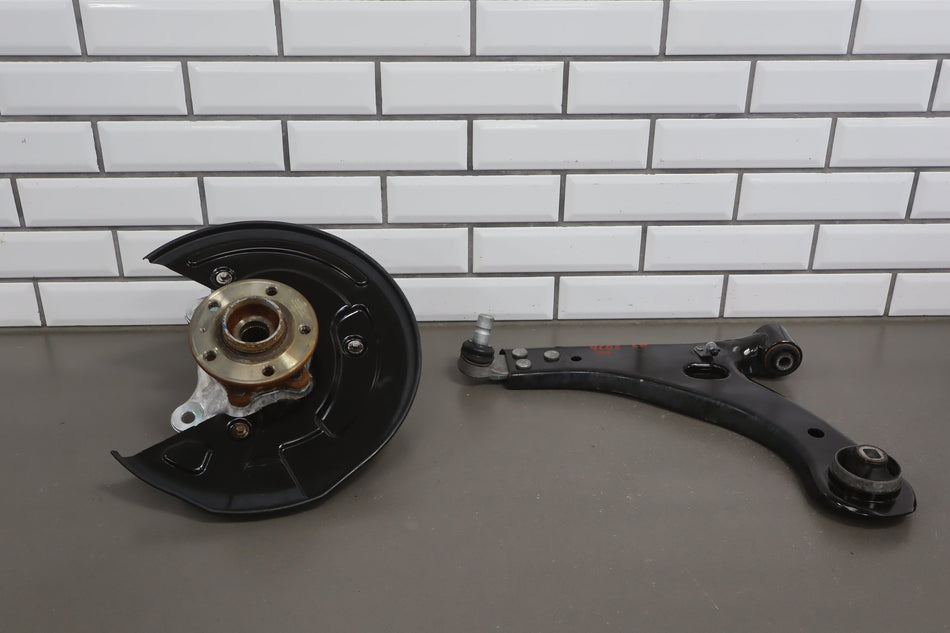 2021-2023 Polestar 2 Long Range Dual Motor Left Front Suspension Knee