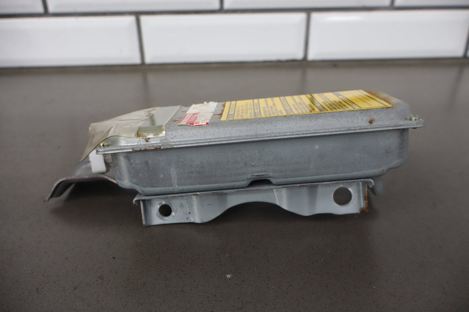 1996-1997 Land Cruiser LX450 SRS Control Module