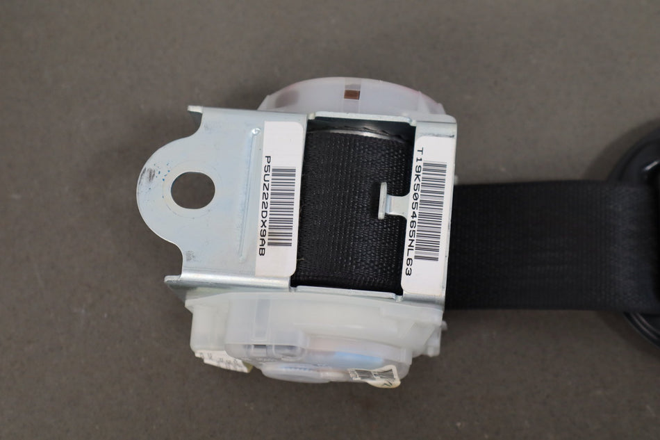 2016 Dodge Charger Scat Pack Right Rear Seat Belt Black X9