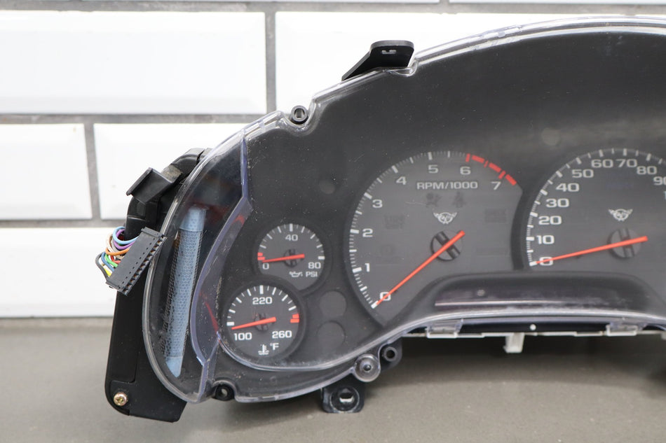1997-2004 Chevrolet Corvette C5 - Instrument Cluster 10408309