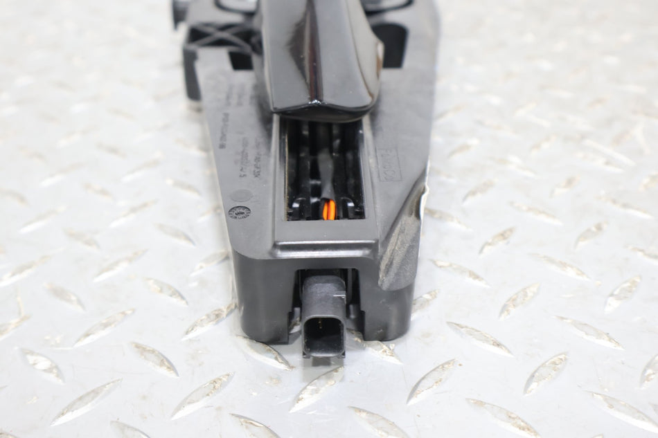 15-23 Ford Mustang S550 Right Outer Door Handle (Shadow Black)