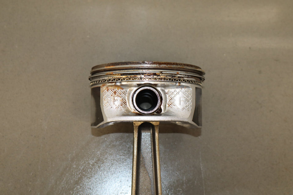 05-10 Dodge Charger SRT8 6.1 ESF Piston w/ Connecting Rod