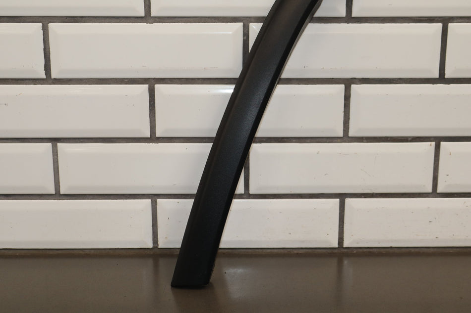 14-16 Jeep Grand Cherokee WK2 Left Fender Molding (Black)