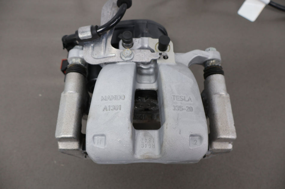 2018 Tesla 3- Caliper
