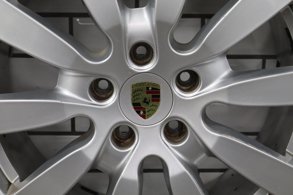 2011 Porsche Cayenne Alloy Wheel OEM