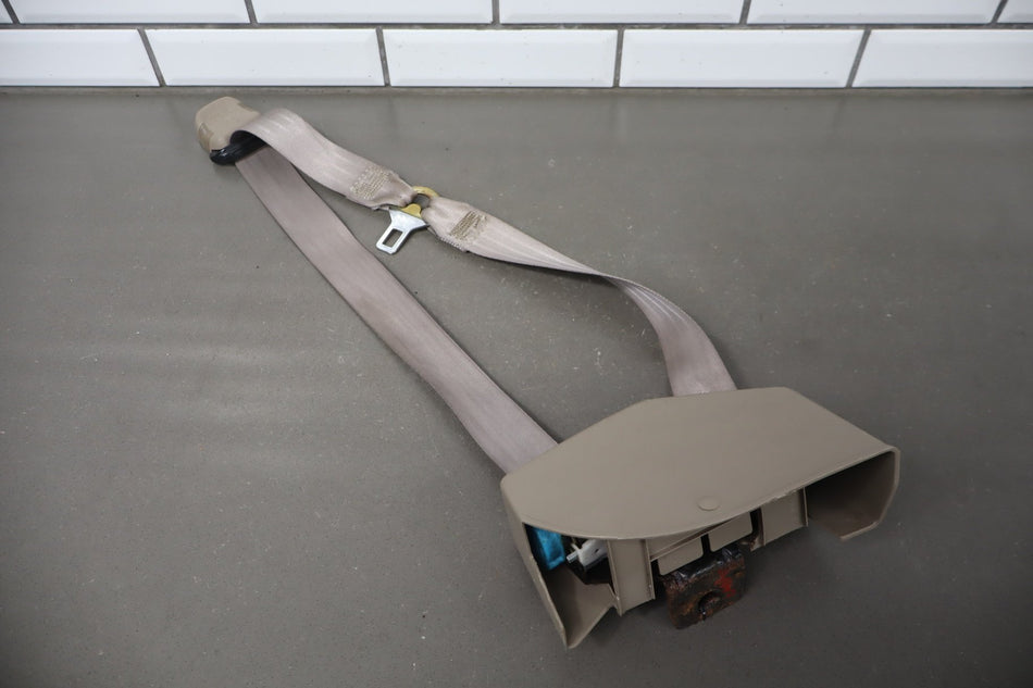 1996 GMC Suburban- Right Front Seat Belt