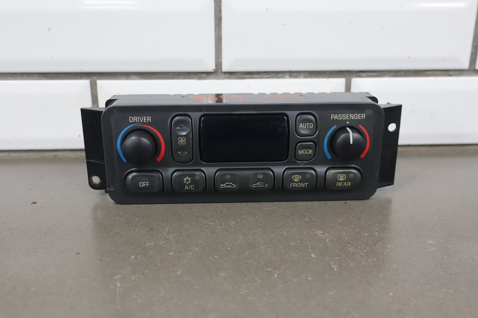 1997-2004 Chevrolet Corvette Automatic Temperature Climate Control CJ2