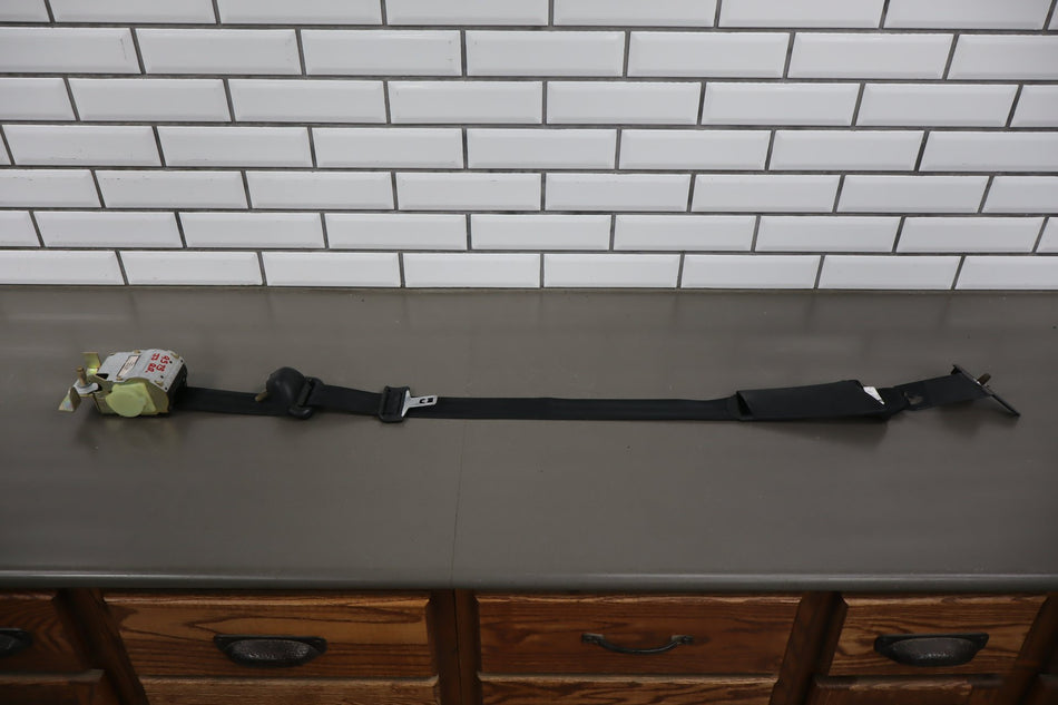 2004 Ford F-250 Super Duty Harley-Davidson Edition Right Rear Seat belt Black 1B