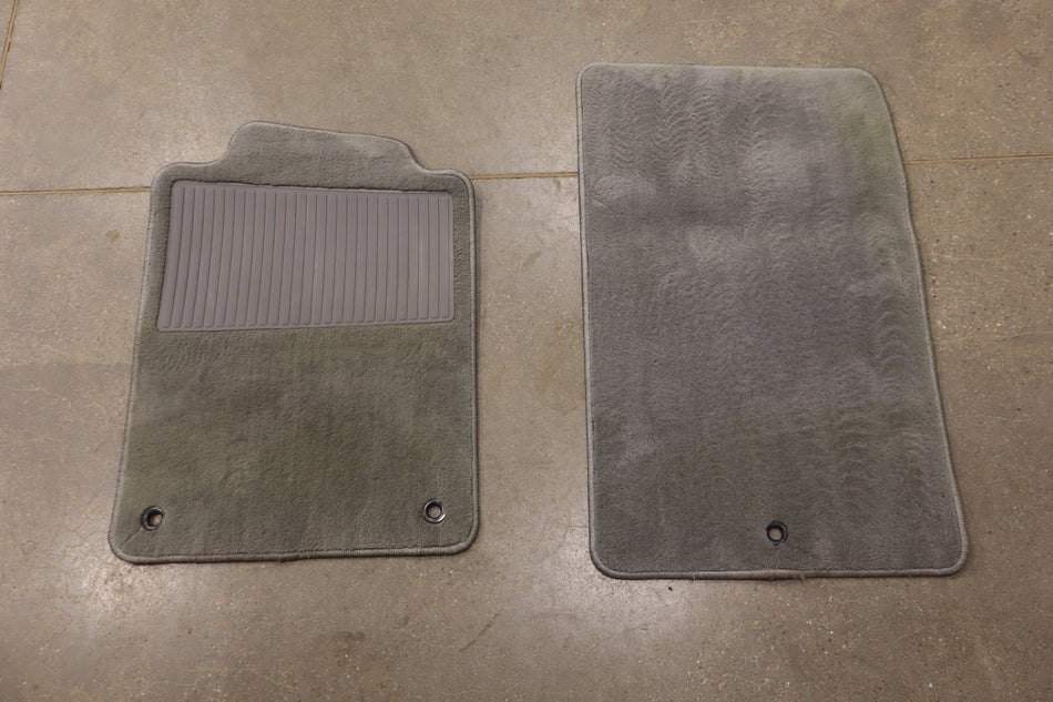 1997-2004 Chevrolet Corvette C5 Aftermarket Floor Mat Set Light Gray